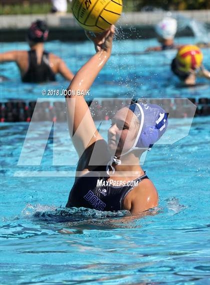 Thumbnail 2 in Acalanes vs St.Francis photogallery.