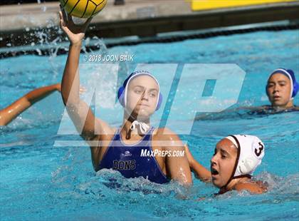 Thumbnail 1 in Acalanes vs St.Francis photogallery.