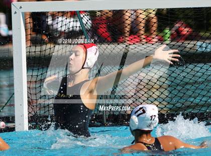 Thumbnail 2 in Acalanes vs St.Francis photogallery.