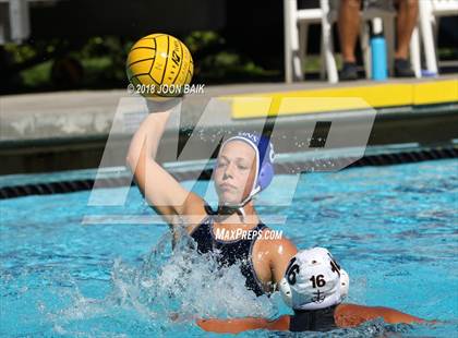 Thumbnail 3 in Acalanes vs St.Francis photogallery.