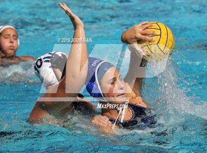 Thumbnail 1 in Acalanes vs St.Francis photogallery.