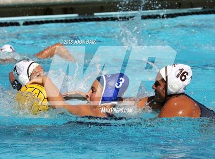 Thumbnail 1 in Acalanes vs St.Francis photogallery.