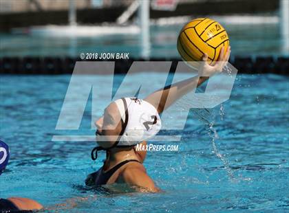 Thumbnail 3 in Acalanes vs St.Francis photogallery.