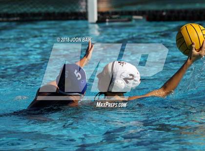 Thumbnail 3 in Acalanes vs St.Francis photogallery.