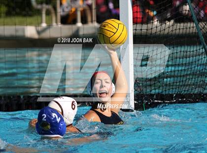 Thumbnail 1 in Acalanes vs St.Francis photogallery.