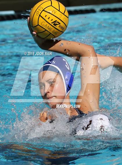 Thumbnail 1 in Acalanes vs St.Francis photogallery.