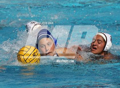 Thumbnail 1 in Acalanes vs St.Francis photogallery.