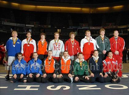 Thumbnail 2 in NYSPHSAA Championships (Division I Awards) photogallery.