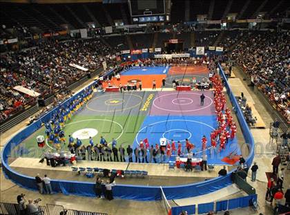 Thumbnail 3 in NYSPHSAA Championships (Division I Awards) photogallery.