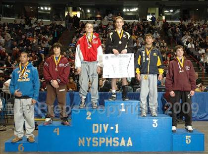Thumbnail 2 in NYSPHSAA Championships (Division I Awards) photogallery.