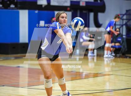 Thumbnail 2 in Lewisville @ Plano West photogallery.