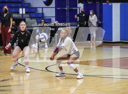 Thumbnail 1 in Lewisville @ Plano West photogallery.