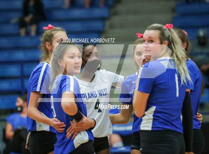 Thumbnail 3 in Lewisville @ Plano West photogallery.