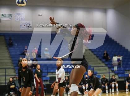 Thumbnail 2 in Lewisville @ Plano West photogallery.
