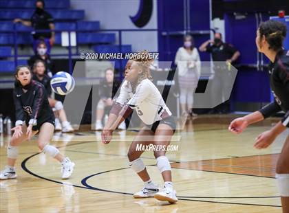 Thumbnail 2 in Lewisville @ Plano West photogallery.
