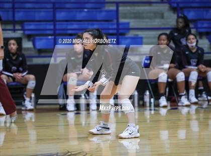 Thumbnail 1 in Lewisville @ Plano West photogallery.