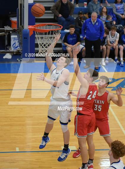 Thumbnail 2 in Pekin @ Limestone photogallery.