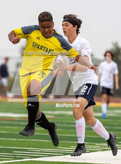 Thumbnail 3 in Thomas Jefferson vs Mullen photogallery.
