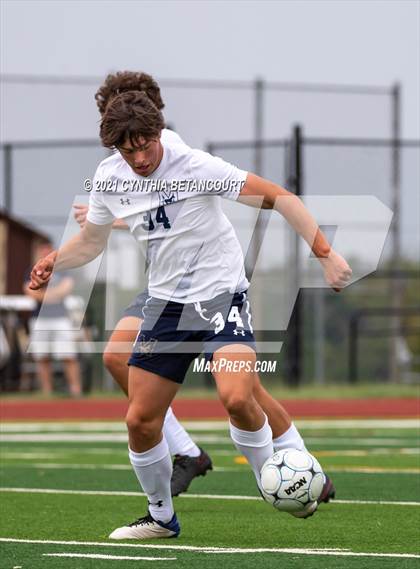 Thumbnail 3 in Thomas Jefferson vs Mullen photogallery.