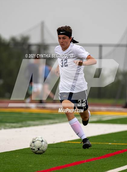 Thumbnail 2 in Thomas Jefferson vs Mullen photogallery.