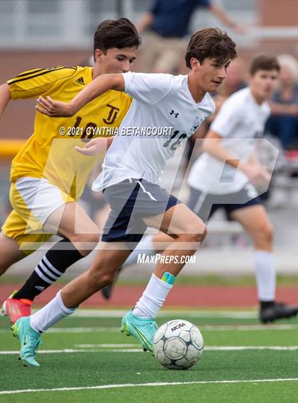Thumbnail 3 in Thomas Jefferson vs Mullen photogallery.