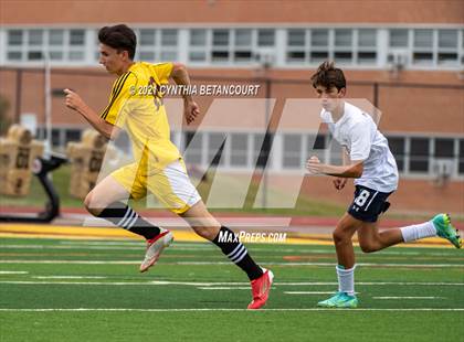 Thumbnail 1 in Thomas Jefferson vs Mullen photogallery.