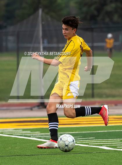 Thumbnail 2 in Thomas Jefferson vs Mullen photogallery.