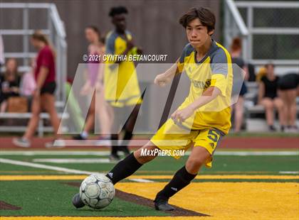 Thumbnail 2 in Thomas Jefferson vs Mullen photogallery.