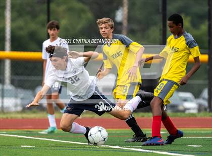 Thumbnail 3 in Thomas Jefferson vs Mullen photogallery.