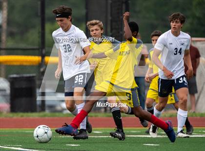 Thumbnail 2 in Thomas Jefferson vs Mullen photogallery.