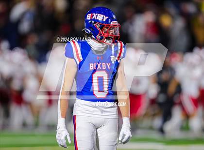 Thumbnail 2 in Bixby vs Owasso (OSSAA 6A-1 Final) photogallery.