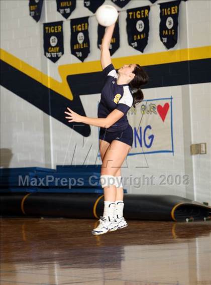 Thumbnail 1 in McNeil @ Stony Point photogallery.