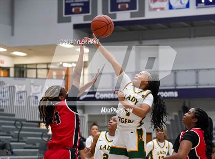 Thumbnail 1 in Indianapolis Crispus Attucks vs. Bolingbrook (Sneakers for Santa Shootout) photogallery.