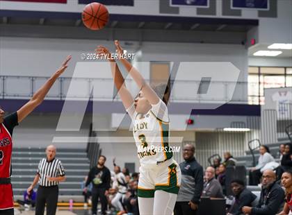 Thumbnail 3 in Indianapolis Crispus Attucks vs. Bolingbrook (Sneakers for Santa Shootout) photogallery.