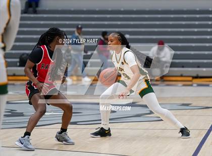 Thumbnail 3 in Indianapolis Crispus Attucks vs. Bolingbrook (Sneakers for Santa Shootout) photogallery.