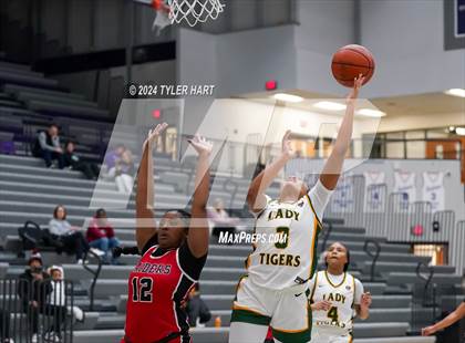 Thumbnail 1 in Indianapolis Crispus Attucks vs. Bolingbrook (Sneakers for Santa Shootout) photogallery.