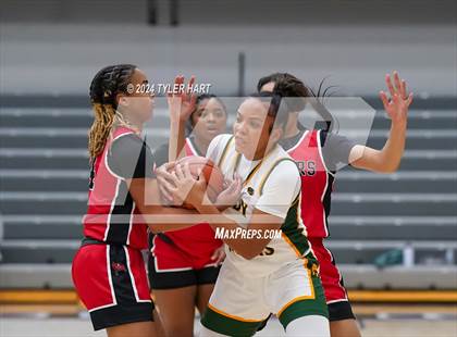 Thumbnail 2 in Indianapolis Crispus Attucks vs. Bolingbrook (Sneakers for Santa Shootout) photogallery.