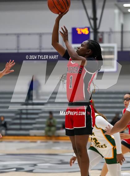 Thumbnail 1 in Indianapolis Crispus Attucks vs. Bolingbrook (Sneakers for Santa Shootout) photogallery.