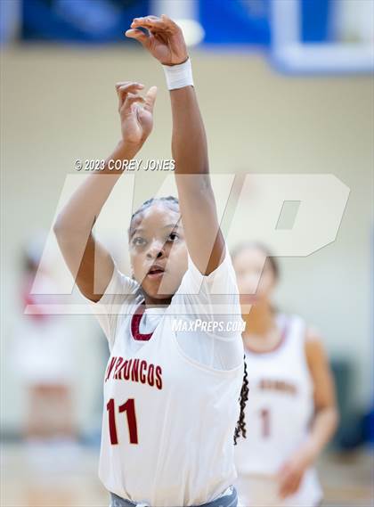 Thumbnail 2 in Archer vs Brookwood (GHSA 7A Region 4 Final) photogallery.