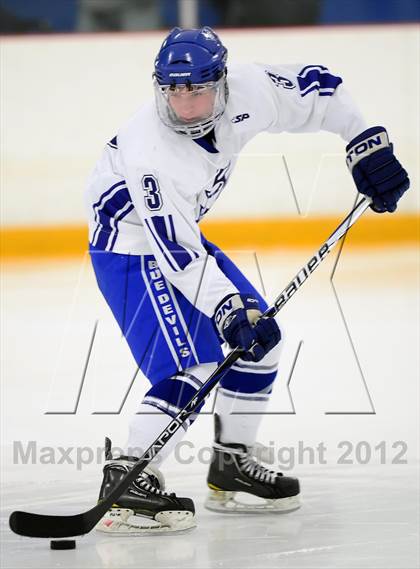 Thumbnail 2 in Cheshire vs. West Haven photogallery.