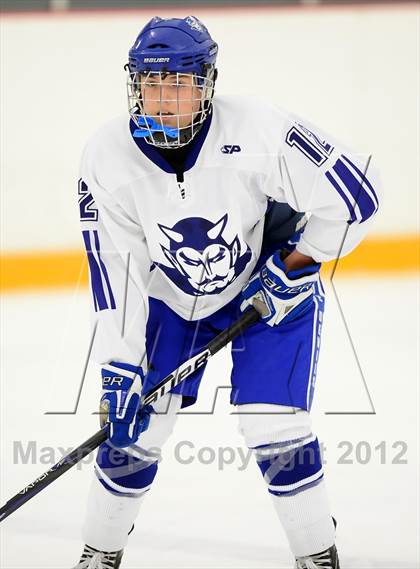 Thumbnail 2 in Cheshire vs. West Haven photogallery.