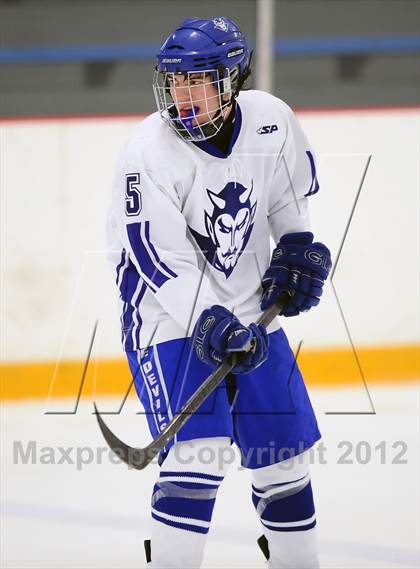 Thumbnail 2 in Cheshire vs. West Haven photogallery.