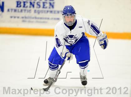 Thumbnail 2 in Cheshire vs. West Haven photogallery.