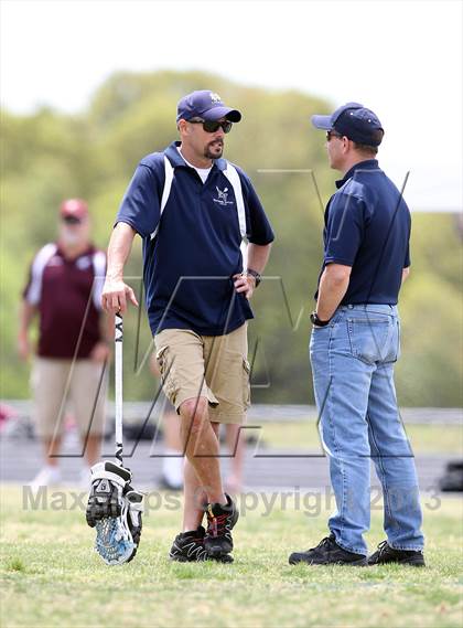 Thumbnail 3 in Round Rock vs. Smithson Valley photogallery.