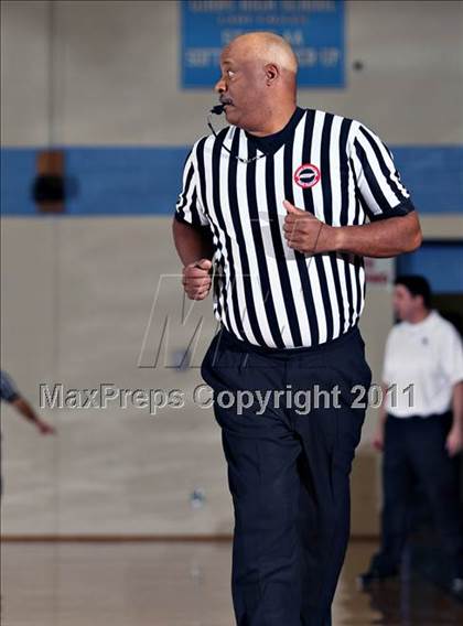 Thumbnail 3 in South-Doyle vs Anderson County (Kroger Thanksgiving Classic) photogallery.