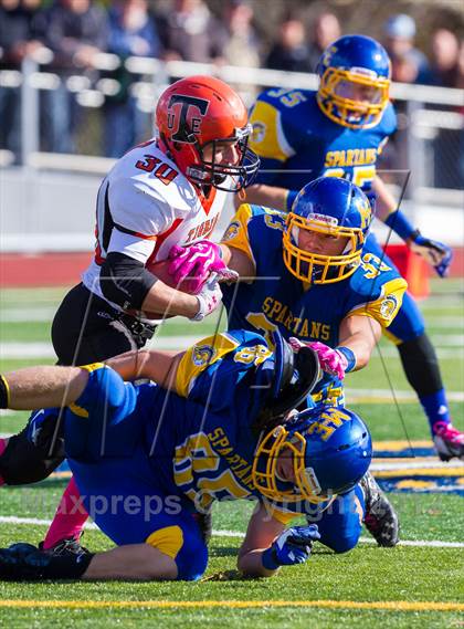 Thumbnail 3 in Union-Endicott @ Maine-Endwell photogallery.