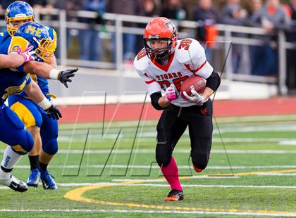 Thumbnail 1 in Union-Endicott @ Maine-Endwell photogallery.