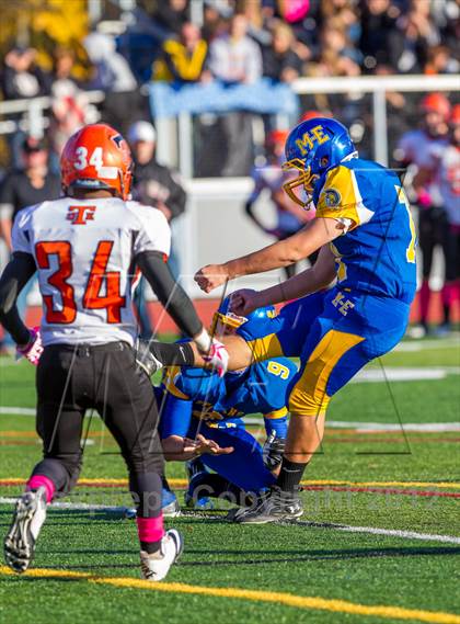 Thumbnail 1 in Union-Endicott @ Maine-Endwell photogallery.