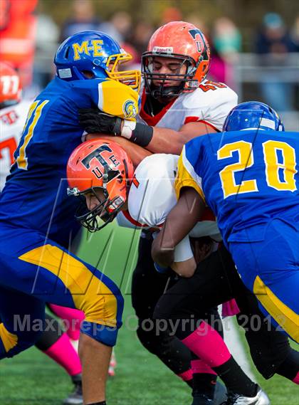 Thumbnail 1 in Union-Endicott @ Maine-Endwell photogallery.
