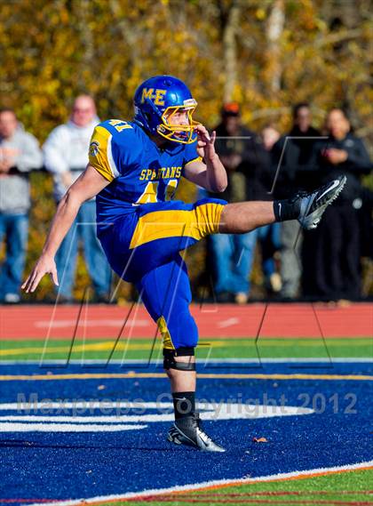 Thumbnail 1 in Union-Endicott @ Maine-Endwell photogallery.